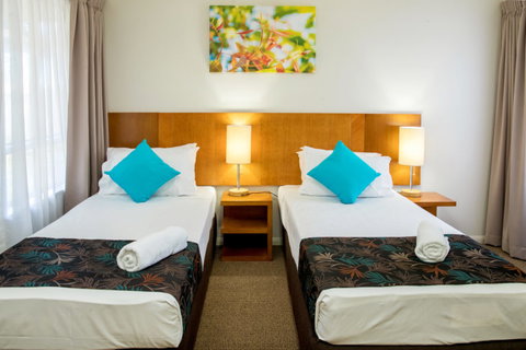 The Lakes Cairns Resort - Accommodation Brunswick Heads 2