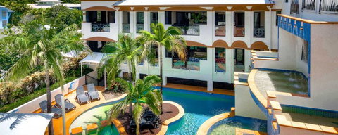Regal Port Douglas - Accommodation Brunswick Heads 4