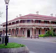 Jens Town Hall Hotel - Accommodation Brunswick Heads
