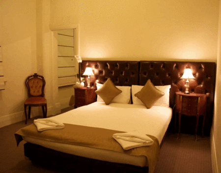Ambassadors Hotel - Accommodation Brunswick Heads 3