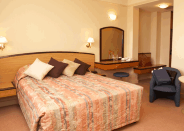 Perth Ambassador Hotel - Accommodation Brunswick Heads 2