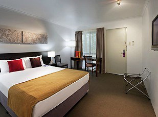 Mercure Townsville - Accommodation Brunswick Heads 0