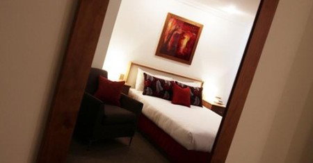 Townhouse Hotel - Accommodation Brunswick Heads 1