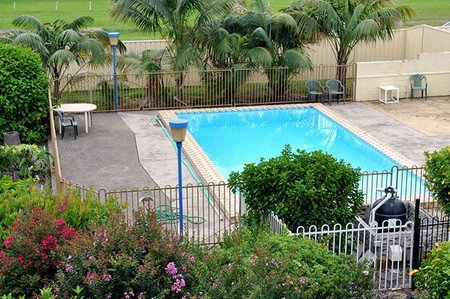 City Centre Motel - Accommodation Brunswick Heads 1