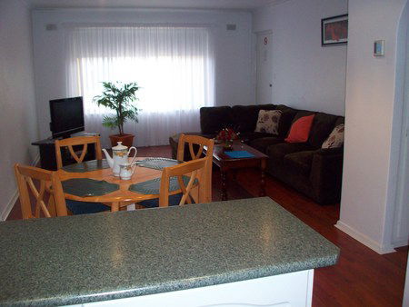 AA Madalena Court Holiday Apartments - Accommodation Brunswick Heads 2