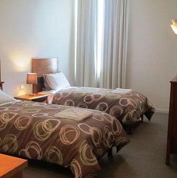 The Plough Hotel - Accommodation Brunswick Heads 1