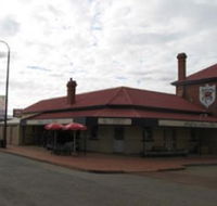 Bedford Arms Hotel - Accommodation Brunswick Heads