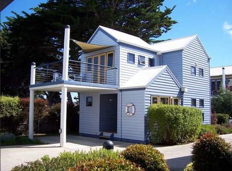 Rayville Boat Houses - Accommodation Brunswick Heads 0