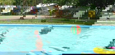 Glass House Mountains Holiday Village - Accommodation Brunswick Heads 1
