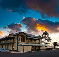 Arno Bay Hotel - Accommodation Brunswick Heads