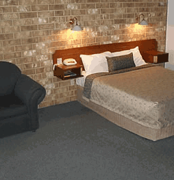 Clare Central Motel - Accommodation Brunswick Heads 2