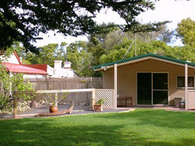 Shiralea Country Cottage - Accommodation Brunswick Heads 0