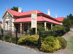 Trafalgar On The Strand - Accommodation Brunswick Heads 0