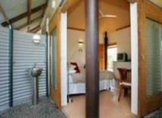 Feathers Sanctuary - Accommodation Brunswick Heads 2