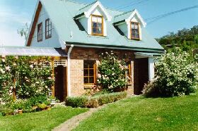 Conmel Cottage - Accommodation Brunswick Heads 0