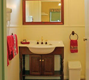 Comstock Cottage - Accommodation Brunswick Heads 1