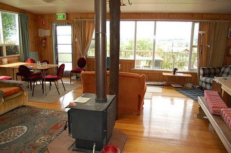 Deloraine Highview Lodge Backpackers - Accommodation Brunswick Heads 2