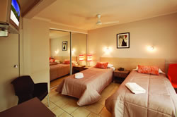 Discovery Cairns Hotel - Accommodation Brunswick Heads 1