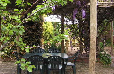 Emeu Inn Bed & Breakfast - Accommodation Brunswick Heads 0