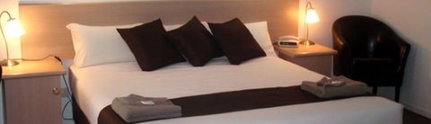 Bristol Hill Motor Inn & Peppas Licensed Restaurant - Accommodation Brunswick Heads 0