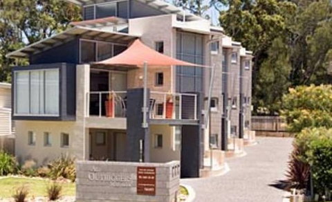 At Outriggers Mollymook - Accommodation Brunswick Heads 5