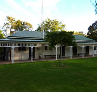 Lake Victoria Station Lodge - Accommodation Brunswick Heads
