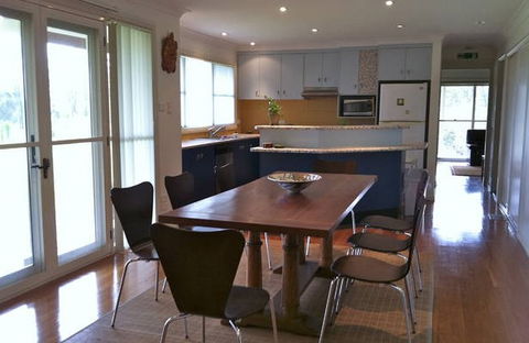 Artist Cottage Ogishi Craft Centre - Accommodation Brunswick Heads 3