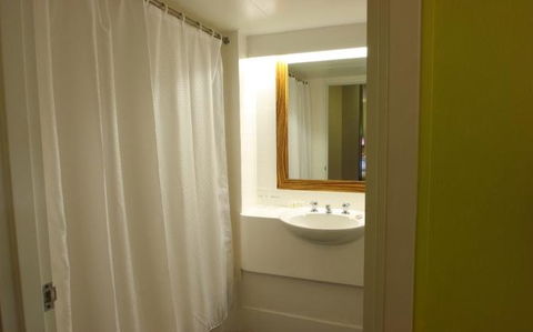 Abey Hotel Sydney - Accommodation Brunswick Heads 3
