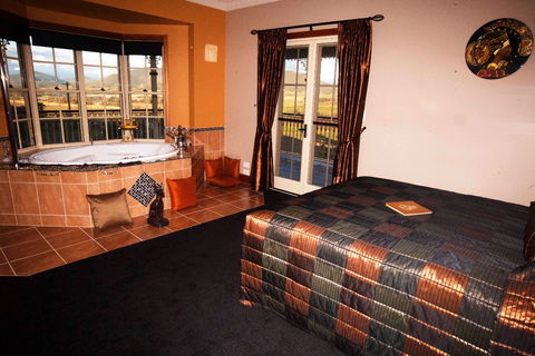 R On The Downs Rural Retreat - Accommodation Brunswick Heads 4