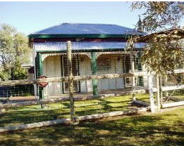 Cunnamulla Cottage Accommodation - Accommodation Brunswick Heads 0