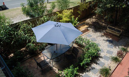 Coolangatta YHA Backpackers Hostel - Accommodation Brunswick Heads 2