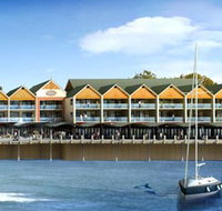 Quality Suites Crest Mandurah - Accommodation Brunswick Heads