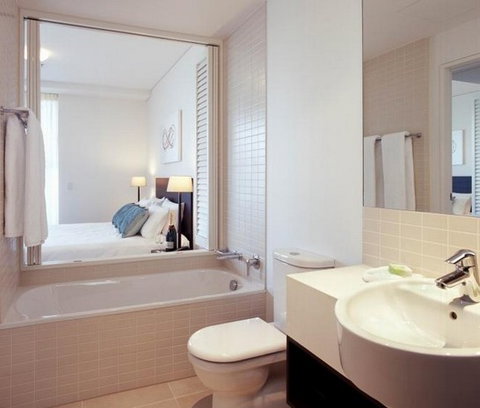 Cairns Harbour Lights Hotel - Accommodation Brunswick Heads 3