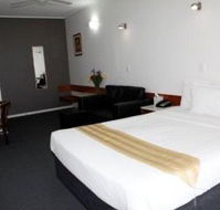 Ayr Travellers Motel - Accommodation Brunswick Heads