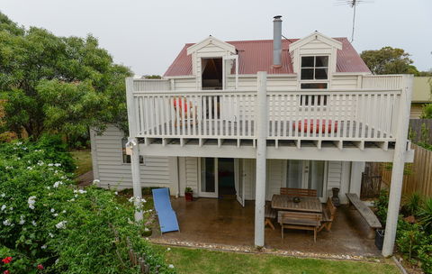 Surfers Palace Torquay - Accommodation Brunswick Heads 0
