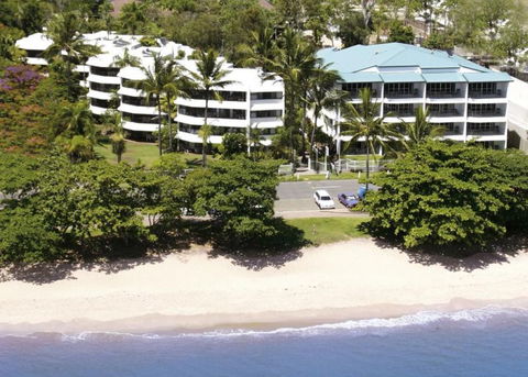 Roydon Beachfront Holiday Apartments - Accommodation Brunswick Heads 2
