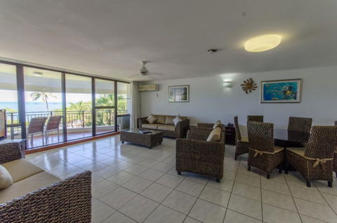 Roydon Beachfront Holiday Apartments - Accommodation Brunswick Heads 9