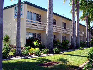 Palm Waters Holiday Villas - Accommodation Brunswick Heads 0