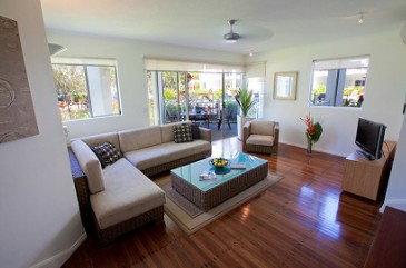 Beaches At Port Douglas - Accommodation Brunswick Heads 5