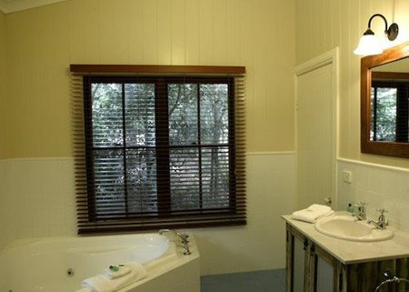 Friday Creek Retreat - Accommodation Brunswick Heads 4