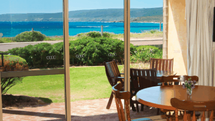 Canal Rocks Beachfront Apartments - Accommodation Brunswick Heads 2