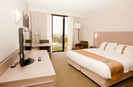 Holiday Inn Darwin Hotel - Accommodation Brunswick Heads 0
