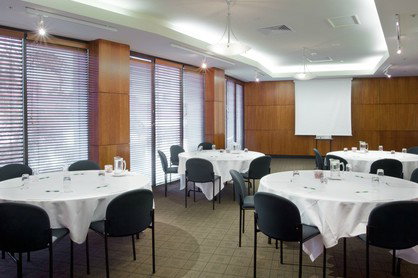 Holiday Inn Darwin Hotel - Accommodation Brunswick Heads 1