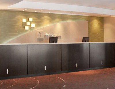 Holiday Inn Townsville - Accommodation Brunswick Heads 0