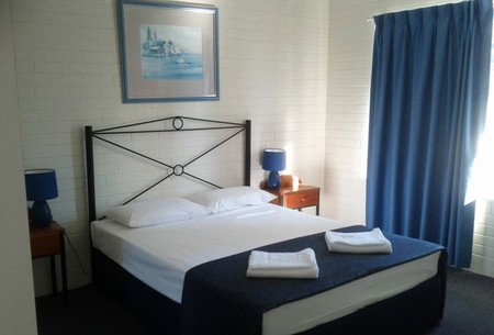 Broadbeach Central Holiday Units - Accommodation Brunswick Heads 1