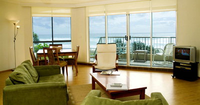 Foreshore Apartments, Mermaid Beach - Accommodation Brunswick Heads 8