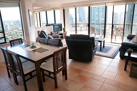 Surfers Century Apartments - Accommodation Brunswick Heads 4