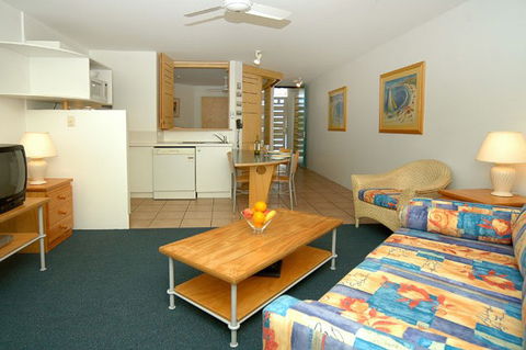 The Beach Club Resort - Mooloolaba - Accommodation Brunswick Heads 1