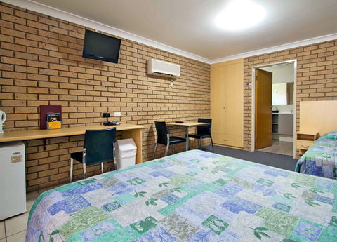Sunray Motor Inn Toowoomba - Accommodation Brunswick Heads 0