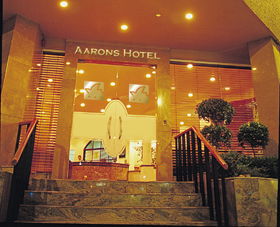 Aarons Hotel - Accommodation Brunswick Heads 0
